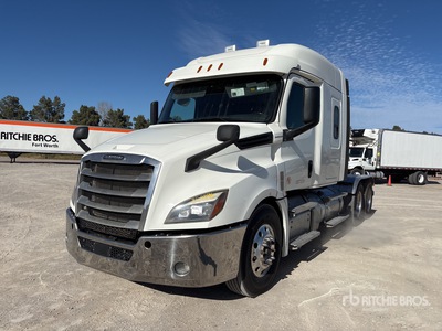 2020 Freightliner Cascadia 126 6x4 T/A Slaapcabine Trekker