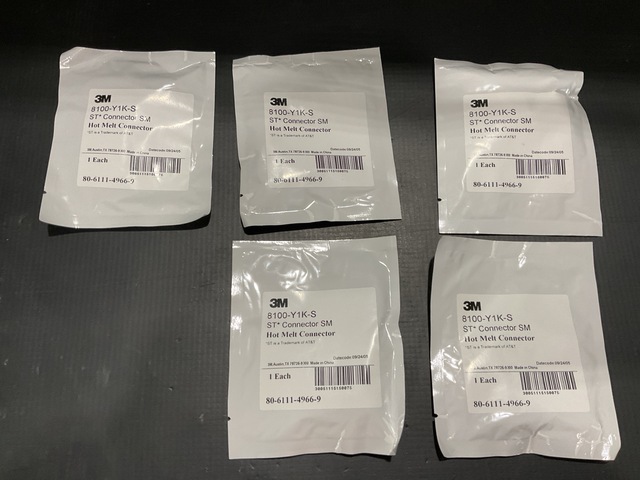 (638) 3M 8100-Y1K-S Yellow Boot Hot Melt Connectors