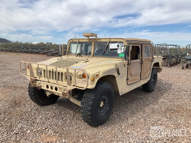 2006 AM General M1097R1 HMMWV 4 Door Soft Top w/Truck Body