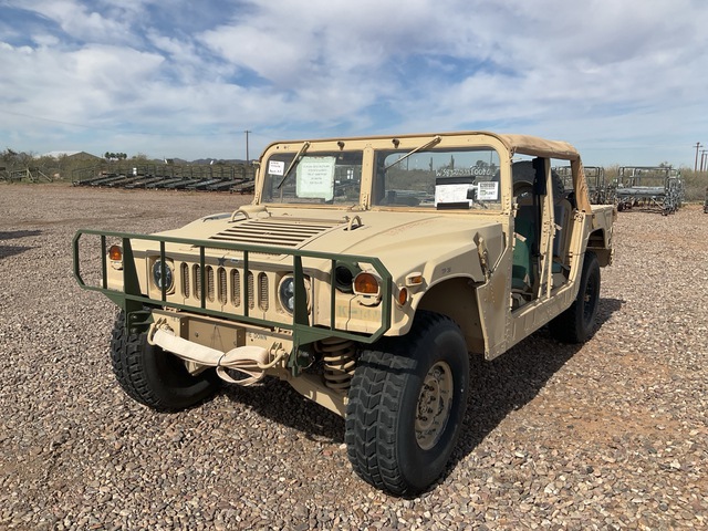 AM General M1097R1 HMMWV 4 Door Soft Top w/Truck Body