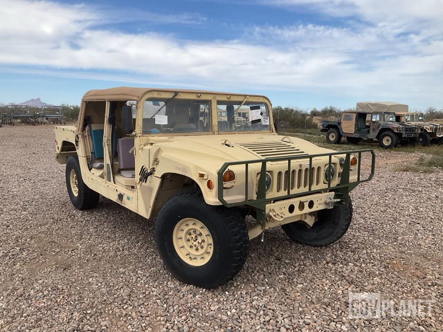 2006 AM General M1097R1 HMMWV 4 Door Soft Top w/Truck Body