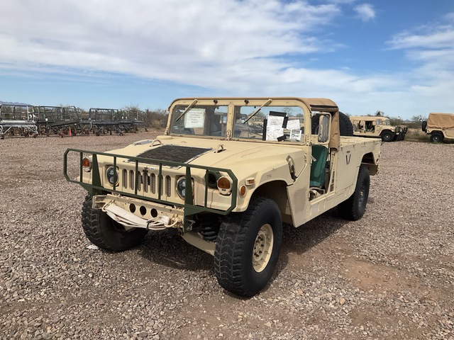 2005 AM General M1097R1 HMMWV 2 Door Soft Top w/Truck Body