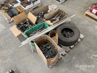 Quantity of Crop Lifters Pièces diverses