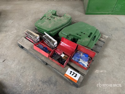 Quantity of (9) トラクターの重り