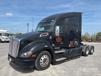 2020 Kenworth T680 6x4 T/A Sleeper Truck Tractor