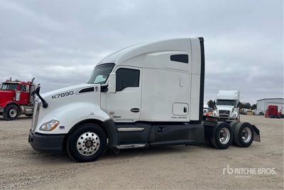 2020 Kenworth T680 6x4 Sleeper Prime Mover