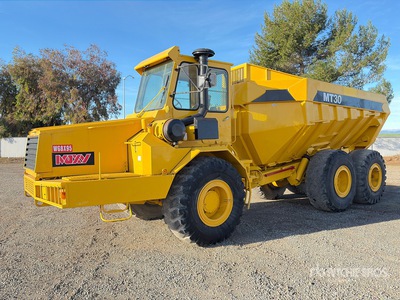 1997 Moxy MT30 を見 Articulated Dump Truck