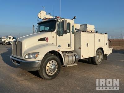 2016 Kenworth T270 4x2 サービスカー