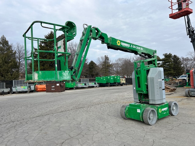 2016 Genie Z-30/20N RJ 2WD Electric Articulating Boom Lift 2016 Genie Z-30/20N RJ 2WD Electric Articulating Boom Lift