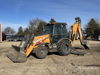 2017 Case 590SN 4x4 لودر خلفي