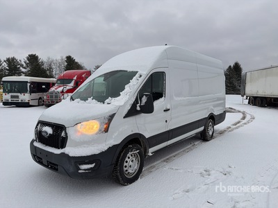 2021 Ford Transit 250 ford Cargo Van
