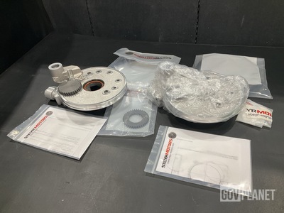 (2) Steyr Motors Z002004/0 Oil Pump Assemblies