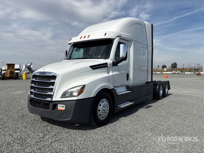 2022 Freightliner Cascadia 126 6x4 Sleeper Truck Tractor