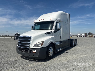 2022 Freightliner Cascadia 126 6x4 T/A Sleeper Truck Tractor