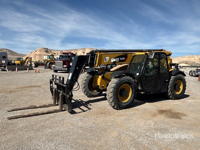 2016 Cat TL943D Telehandler