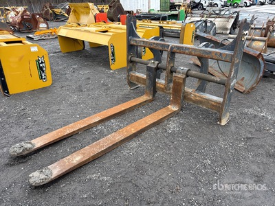 Gem 72 in Wheel Loader Forks