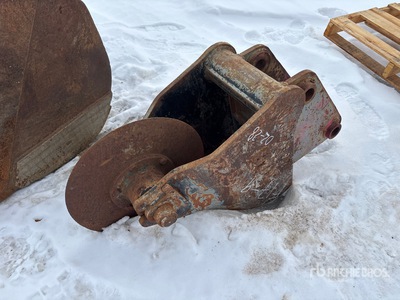 IMAC 18 in Backhoe Cutting Wheel - Fits JCB 4CX