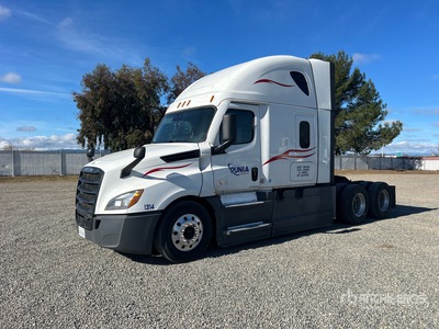 2021 Freightliner 6x4 T/A Sleeper Truck Tractor