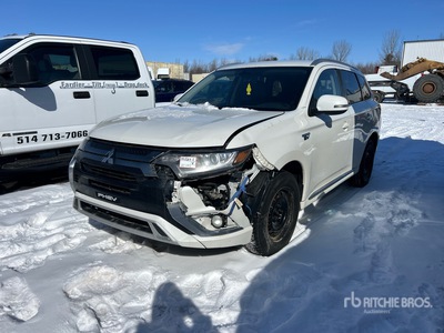 2019 Mitsubishi Outlander 4WD Hybrid SUV