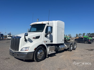 2017 Peterbilt 579 6x4 Sleeper Prime Mover