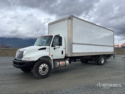 2019 International 4300 4x2 Van Truck