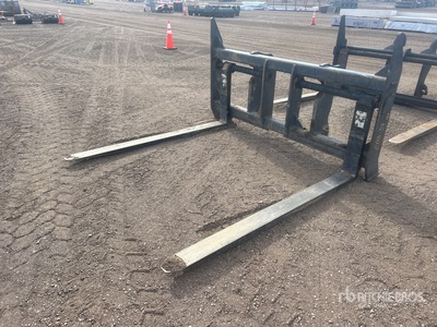 John Deere 84 in Wheel Loader Forks
