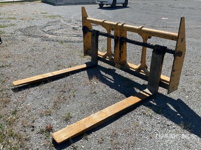 John Deere 72 in Forks Wheel Loader Forks - Fits John Deere 644P