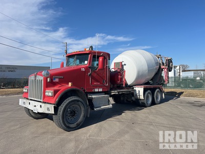 2009 Kenworth W900 6x4 Mixer Truck