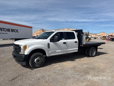2017 Ford F-350 XL Flatbed Truck
