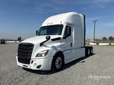 2023 Freightliner Cascadia 126 6x4 T/A Sleeper Truck Tractor