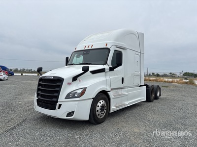 2025 Freightliner Cascadia 126 6x4 T/A Sleeper Truck Tractor
