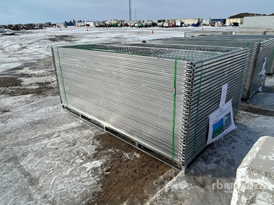 Quantity of (58) 9 ft 6 in x 9 ft Galvanized Ogrodzenie terenu