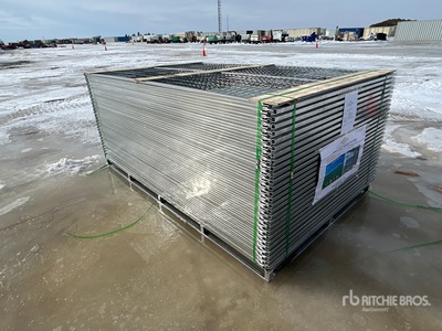 Quantity of (58) 9 ft 6 in x 6 ft Galvanized Ogrodzenie terenu