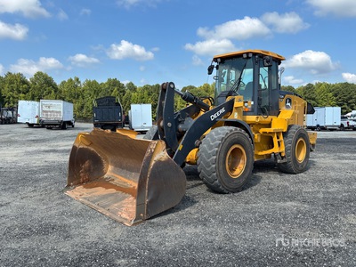 2022 John Deere 624P Ładowarka kołowa