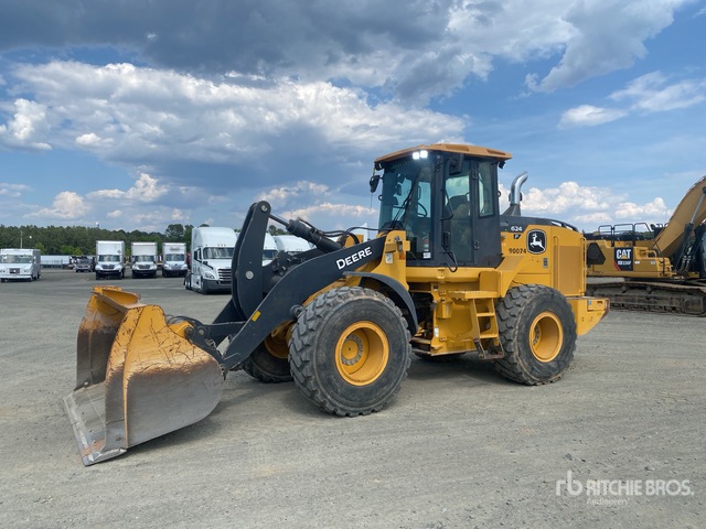 2021 John Deere 624P Wheel Loader