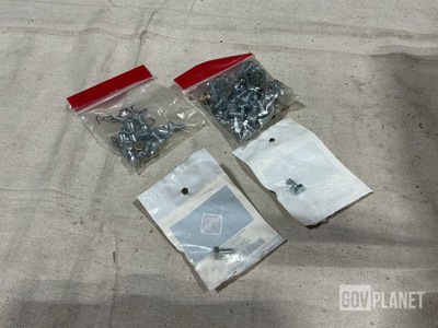 (824) Fascan VI632 Hexagon Head Cap Screws