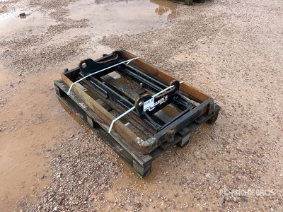 2022 Manitou 4DF Tablier Fourches