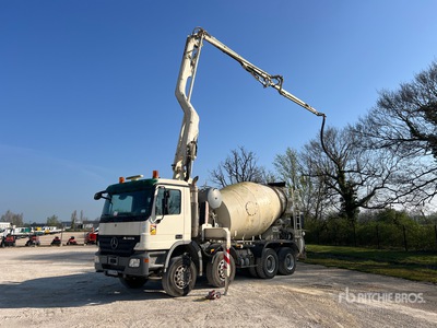 2008 Mercedes Actros 3241 8x4 Camion Malaxeur 8x4 Beton-Fahrmischer
