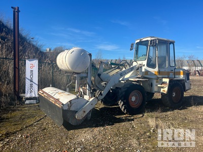 1995 Zettlemeyer ZL502 Wheel Loader