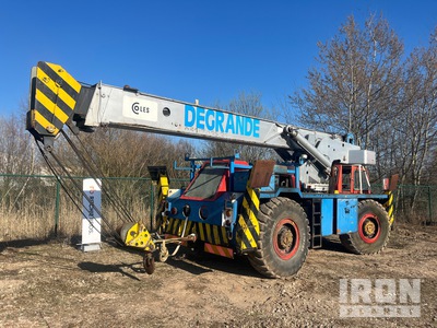 1972 Grove 4x4 Kraan voor ruw terrein