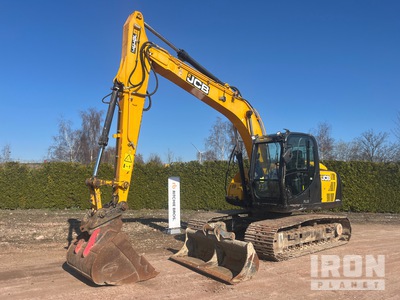 2018 JCB JS131-LC Tracked Excavator
