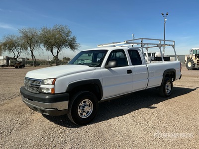 2005 Chevrolet Silverado 2500HD 4x2 Extended Cab Pickup