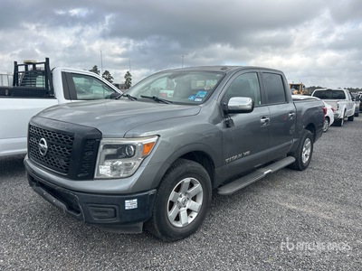 2018 Nissan Titan 4x2 Crew Cab Pickup (Inoperable)