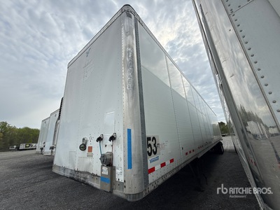 2013 Vanguard VXP 53 ft x 102 in T/A مقطورة فان