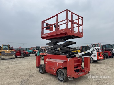 2010 Manitou 120SC Diesel Elevador de tijera