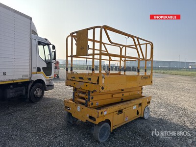 2007 Haulotte Compact 10 Electric Piattaforma aerea verticale (Inoperable)