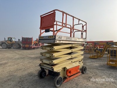 2005 JLG 3246ES Electric Scissor Lift
