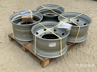 Quantity of (4) Rims Pièces diverses (Unused) - Fits Renault Kerax & Lander Trucks
