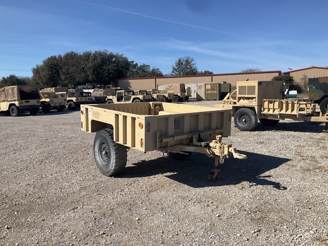 2010 US ARMY Tank Automotive Command M1101 Cargo Trailer