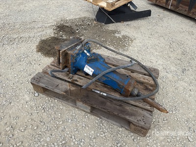 Atlas Copco SB152 Hydraulic Breaker